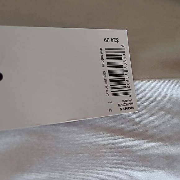 NWT Apt. 9 White Zebra Print Glitter Top Size Medium - Picture 3 of 7